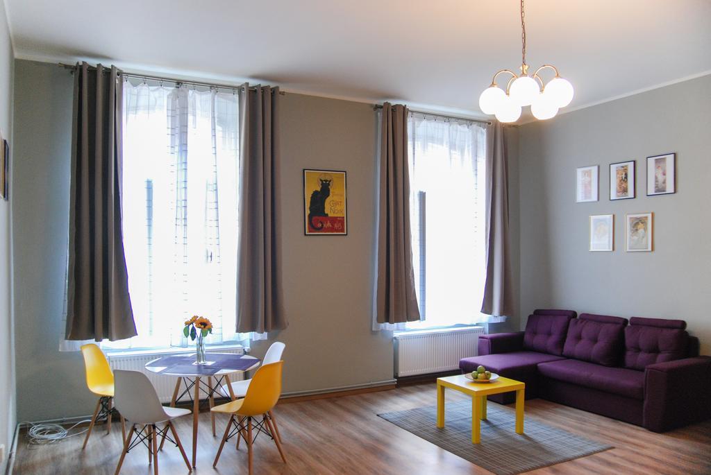 Apartment City Centre Timişoara Buitenkant foto